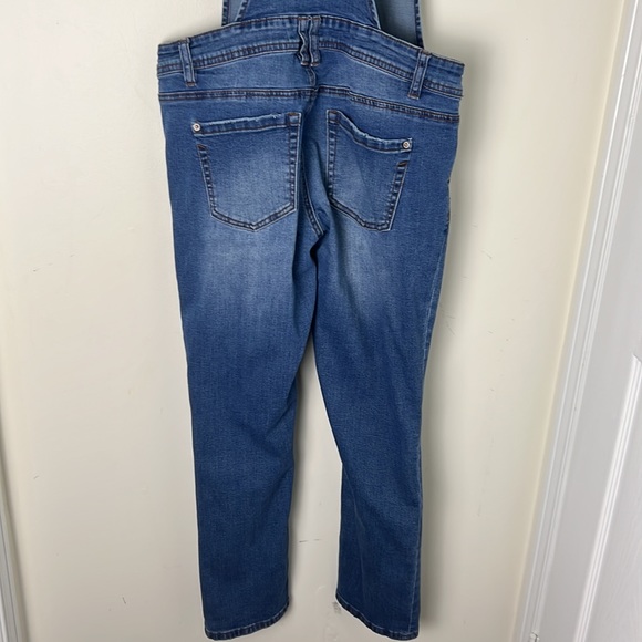 Eighty-two Distressed Denim Jeans Overall Size 9 - Picture 8 of 11